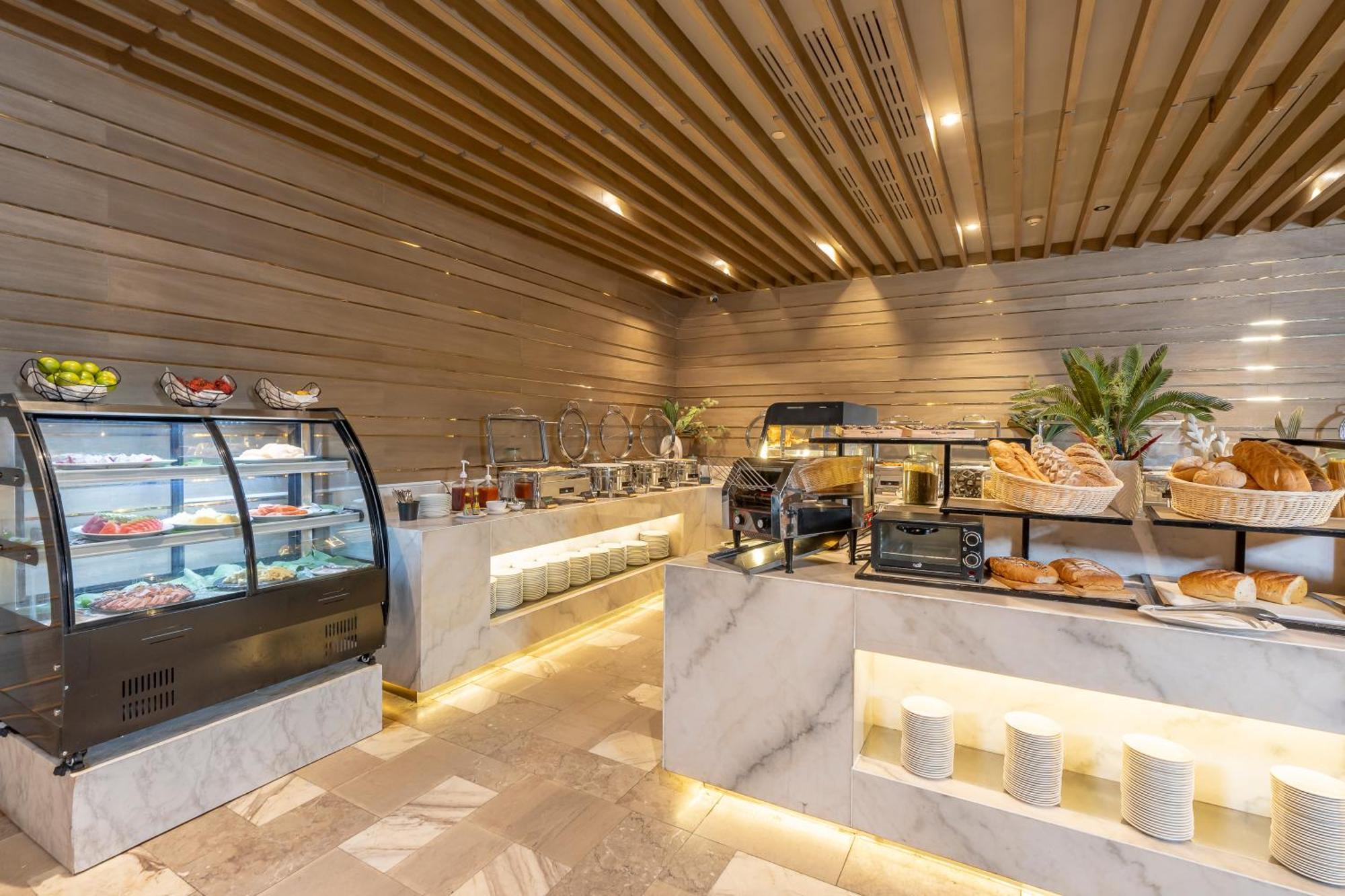 Arden Hotel And Residence By At Mind Csonburi Kültér fotó