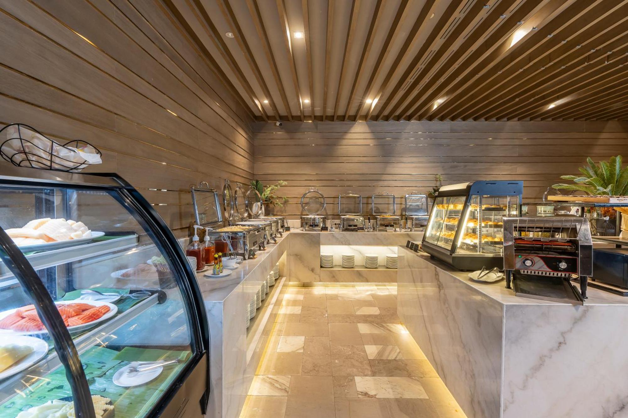 Arden Hotel And Residence By At Mind Csonburi Kültér fotó